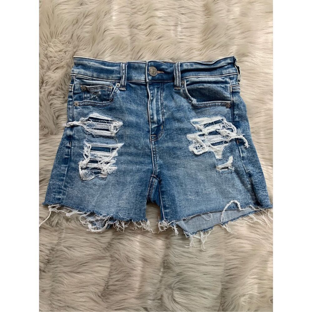 American eagle distress blue hi-rise shortie denim shorts Size: 4